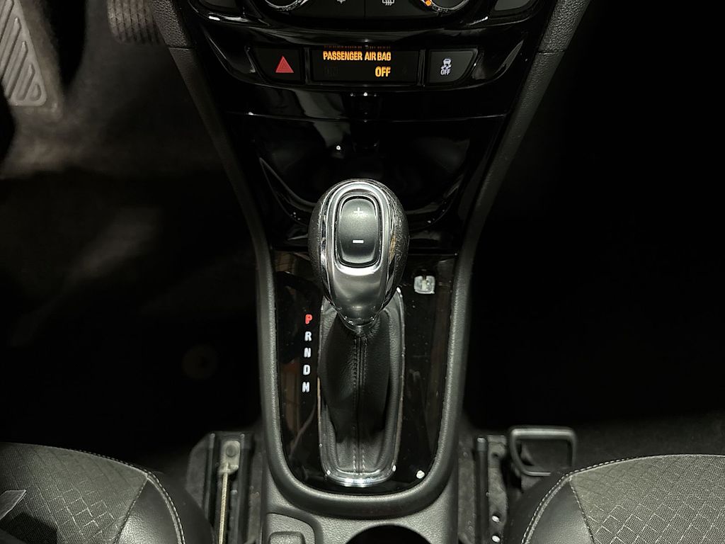 Thumbnail: 2018 Buick Encore - 12