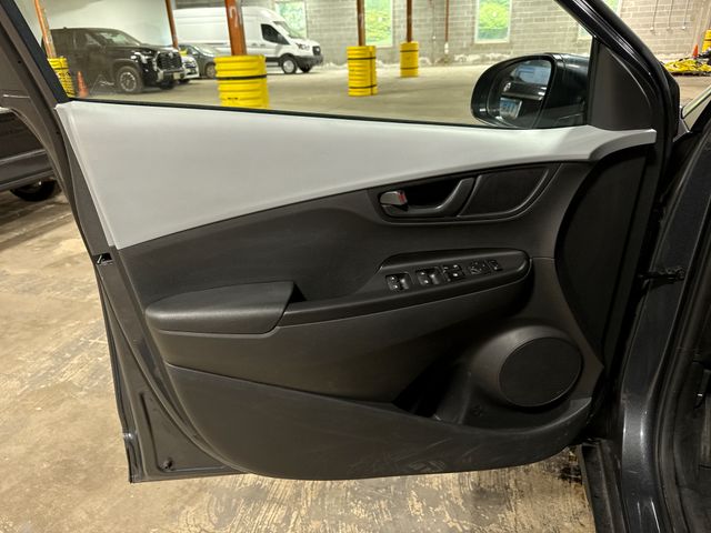 Thumbnail: 2021 Hyundai Kona - 30