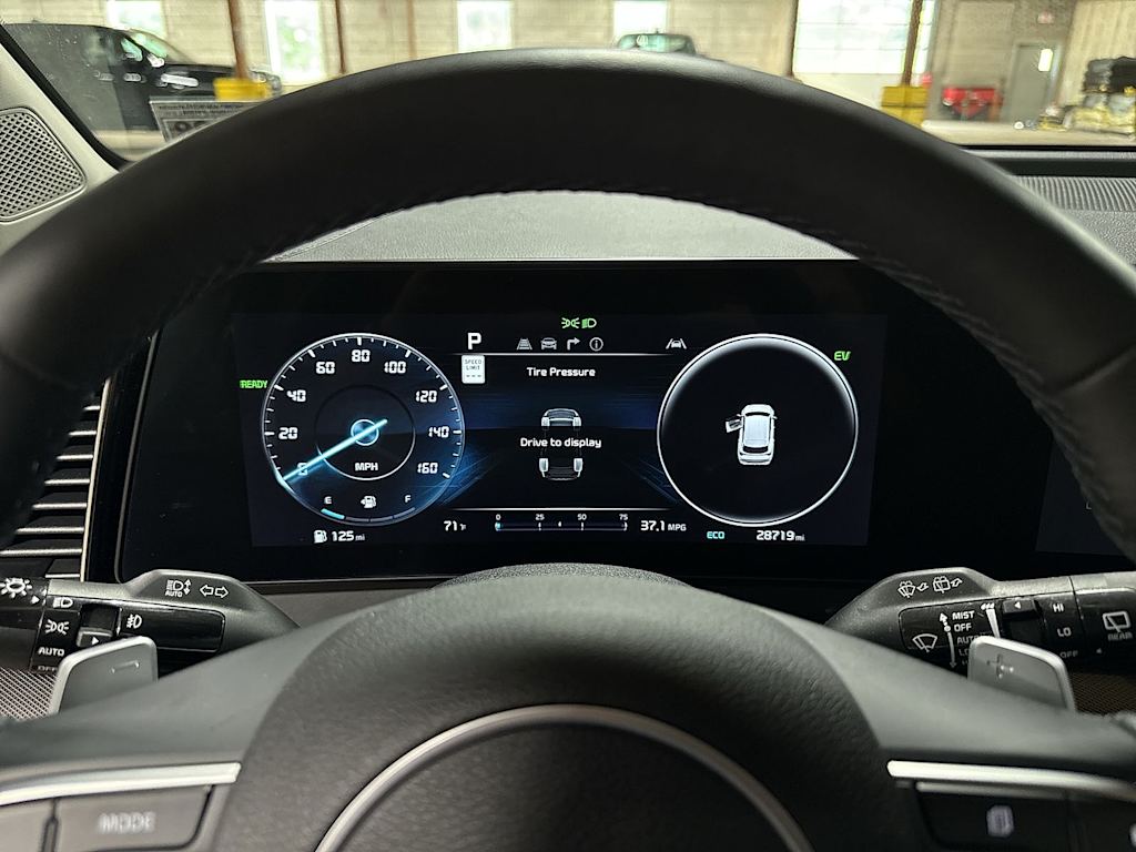 Thumbnail: 2023 Kia Sportage - 35