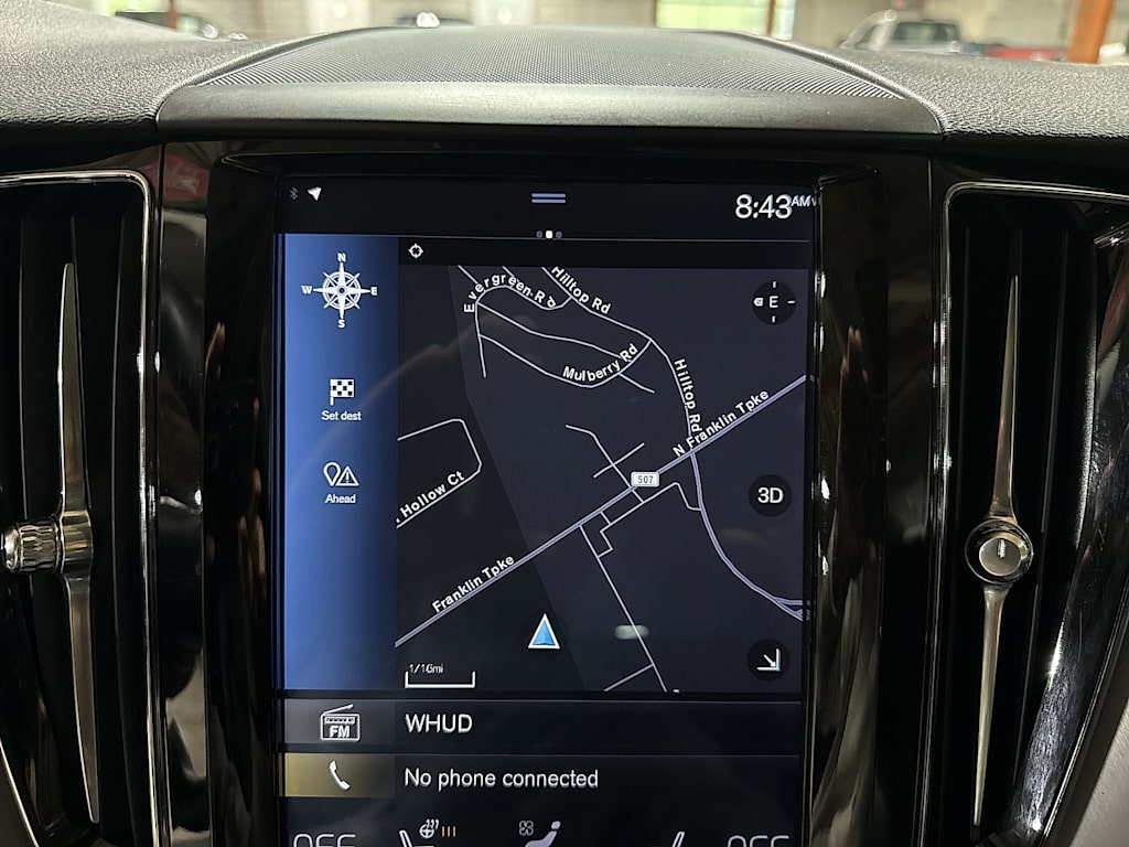 Thumbnail: 2018 Volvo XC60 - 12