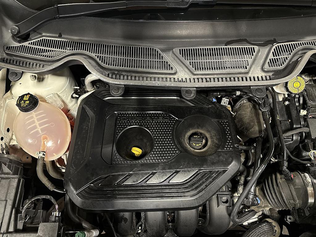 Thumbnail: 2020 Ford EcoSport - 8