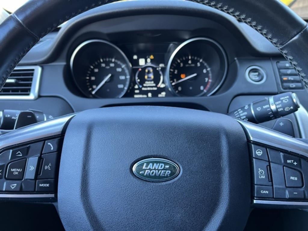 2018 Land Rover Discovery Sport HSE 17