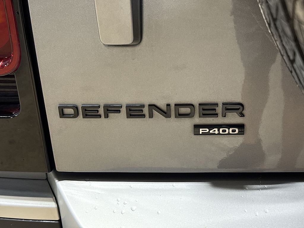 Thumbnail: 2023 Land Rover Defender - 5