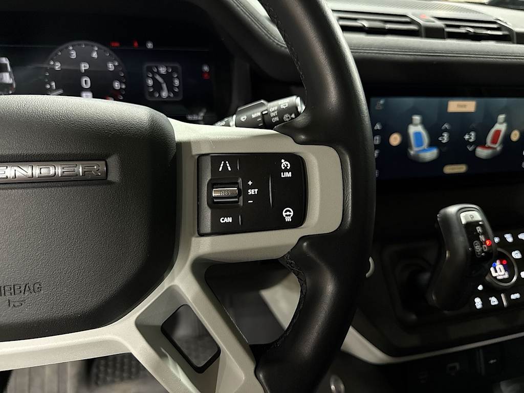 Thumbnail: 2023 Land Rover Defender - 36