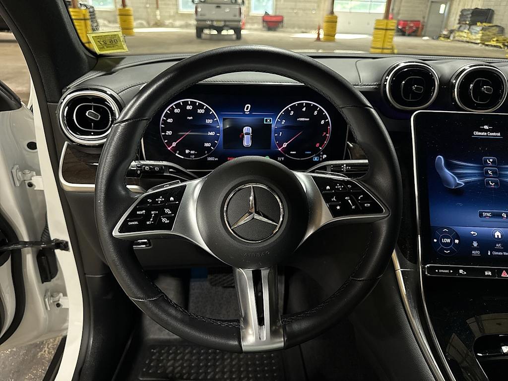 Thumbnail: 2024 Mercedes-Benz GLC - 2