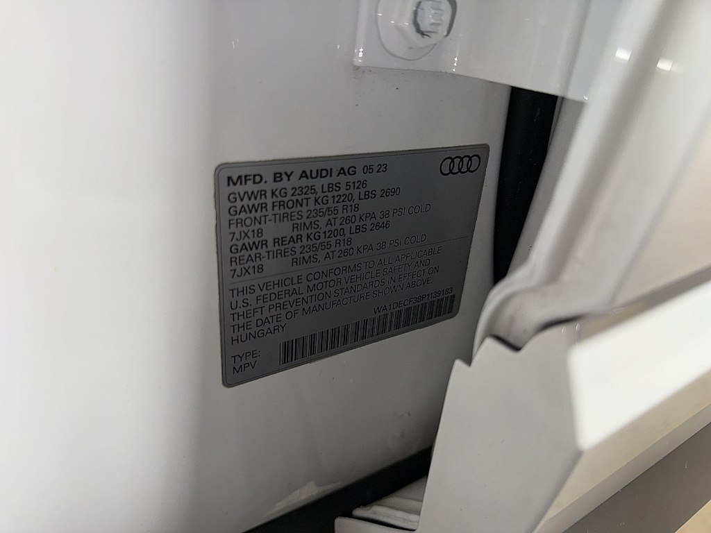 Thumbnail: 2023 Audi Q3 - 20