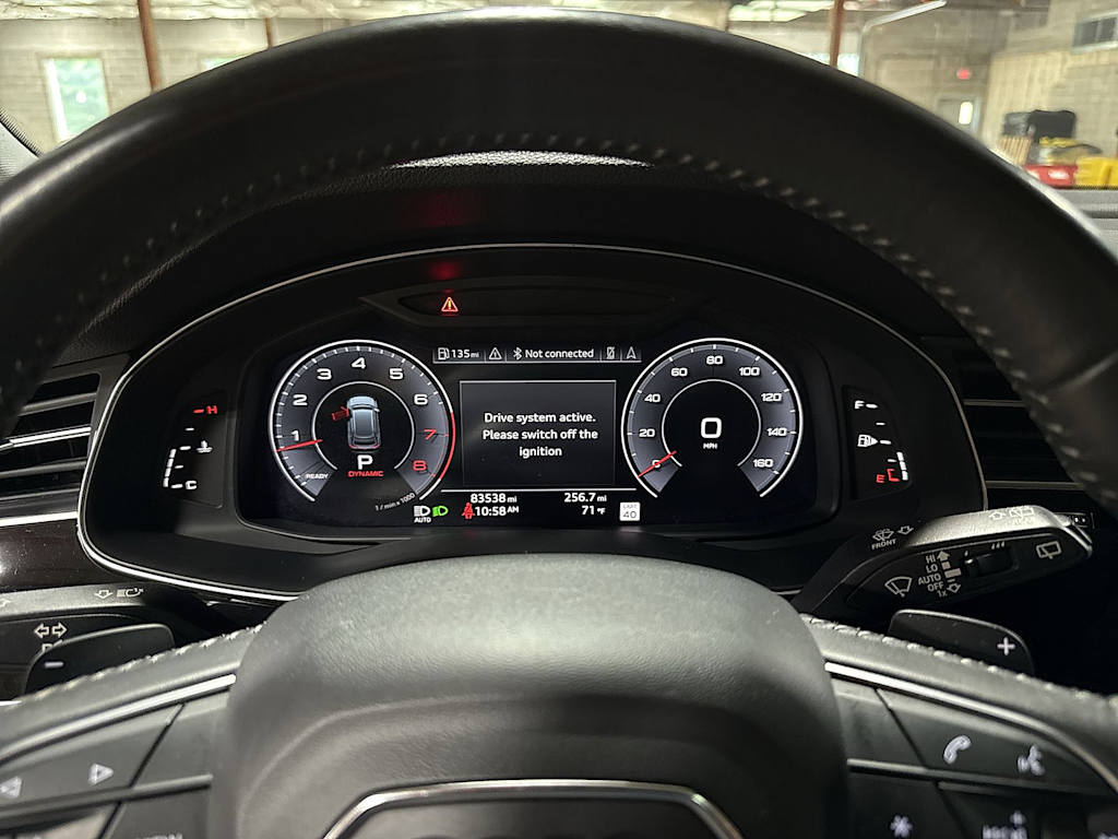 Thumbnail: 2020 Audi Q8 - 36
