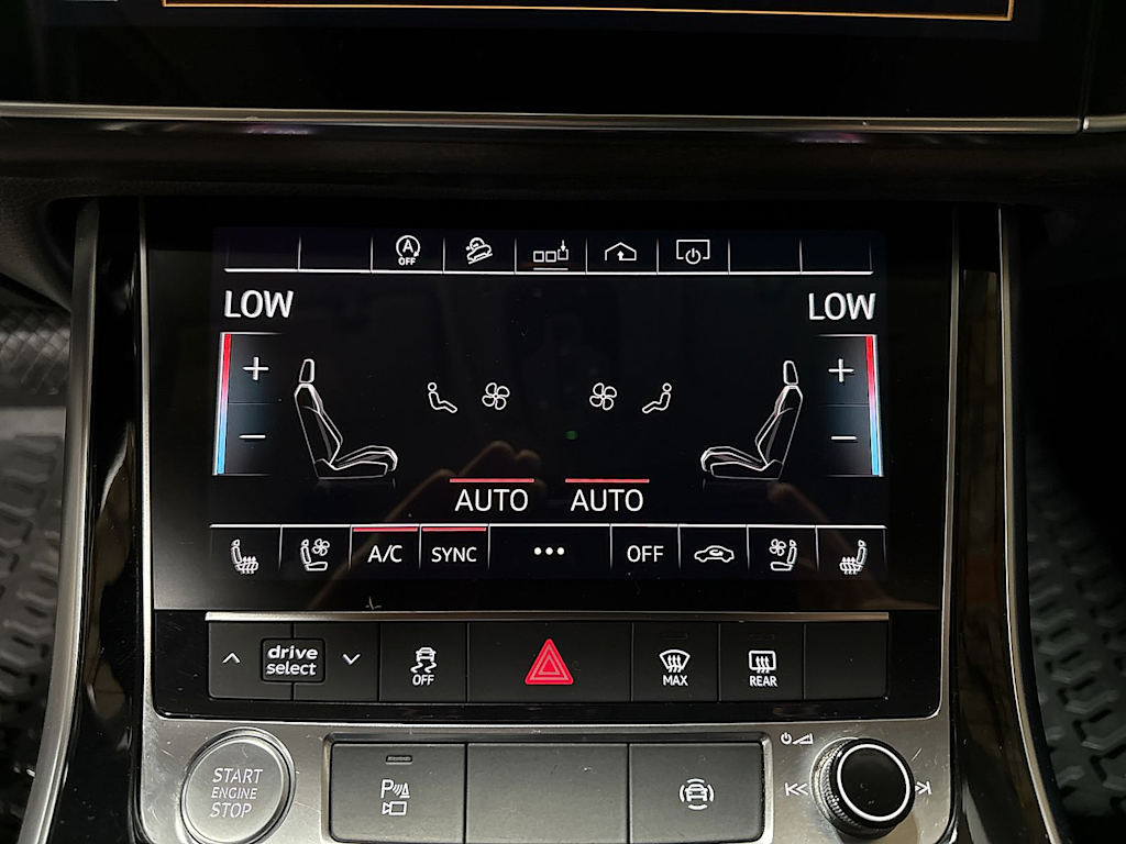 Thumbnail: 2020 Audi Q8 - 25