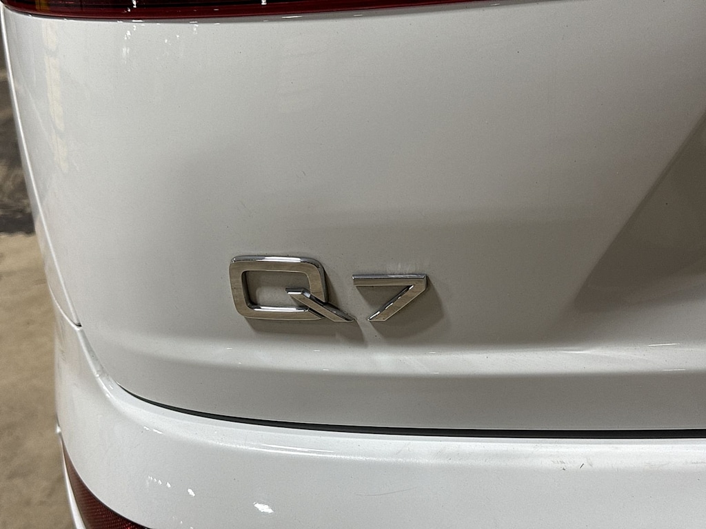 Thumbnail: 2017 Audi Q7 - 5