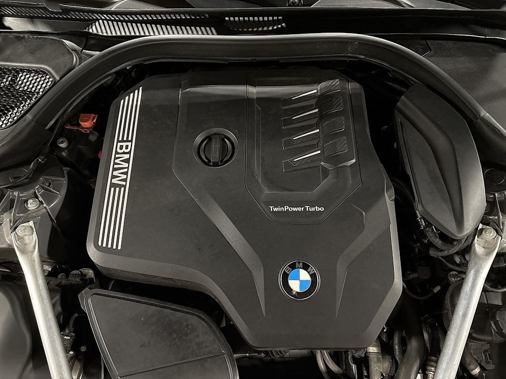 Thumbnail: 2021 BMW 5 Series - 7