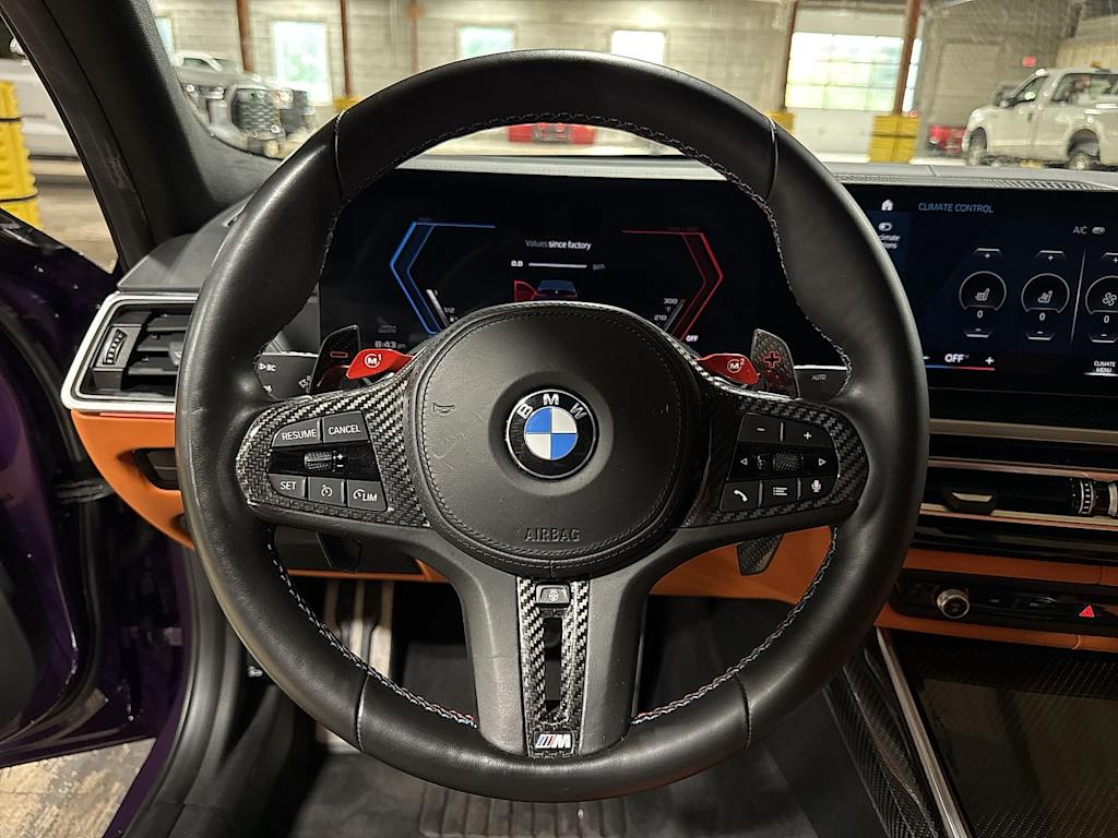Thumbnail: 2023 BMW M3 - 2