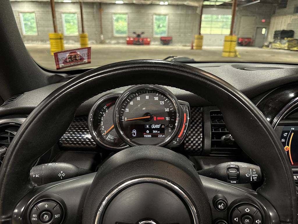 Thumbnail: 2019 MINI Cooper - 13