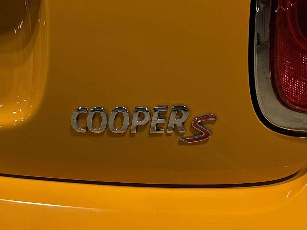 Thumbnail: 2018 MINI Cooper - 25