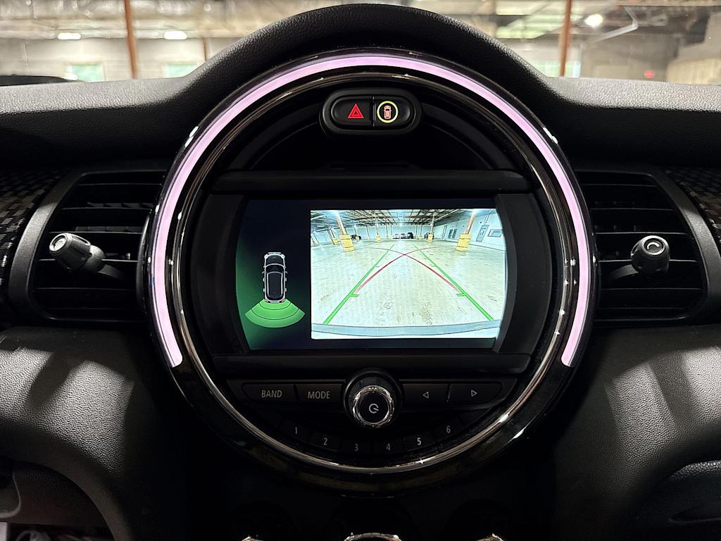 Thumbnail: 2019 MINI Cooper - 26