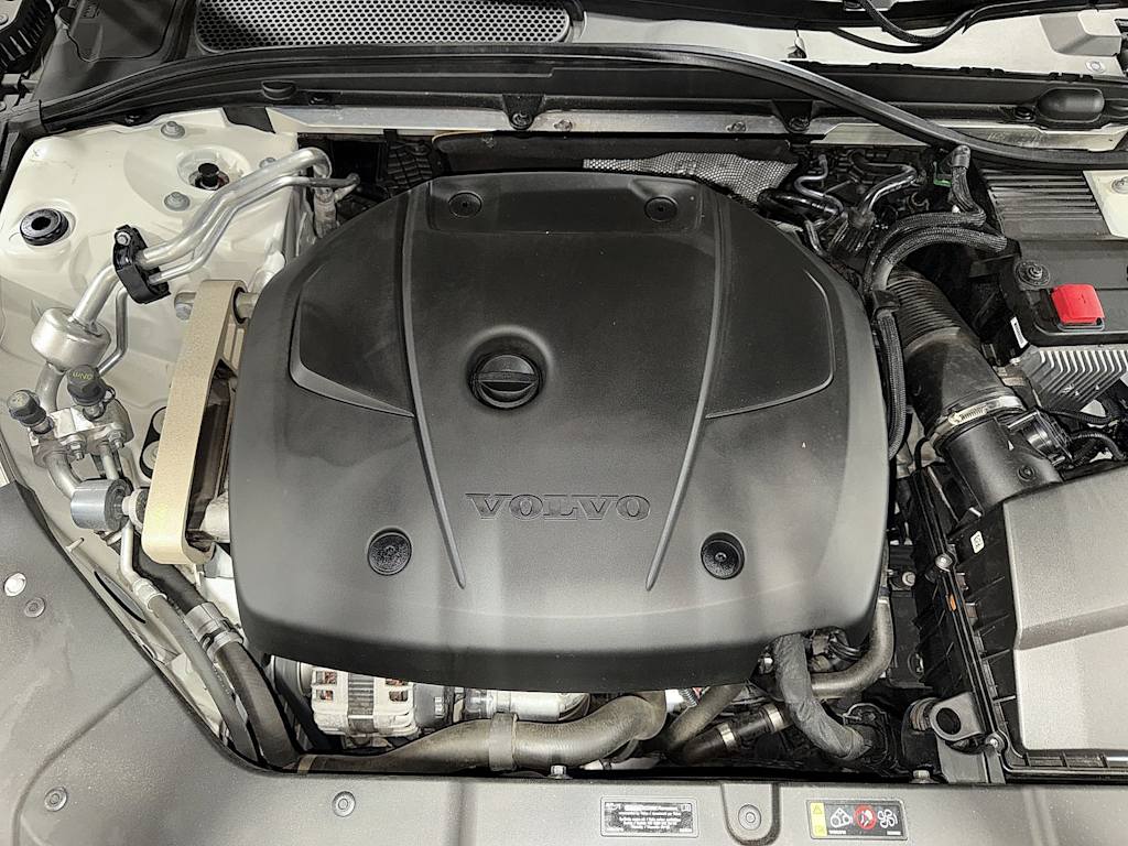 Thumbnail: 2020 Volvo V60 - 8