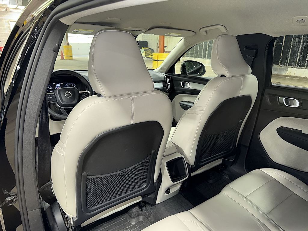 Thumbnail: 2019 Volvo XC40 - 31