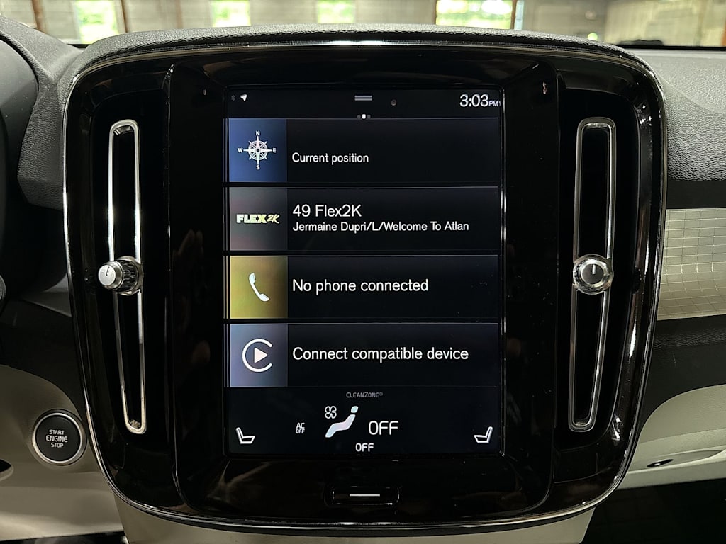 Thumbnail: 2019 Volvo XC40 - 12