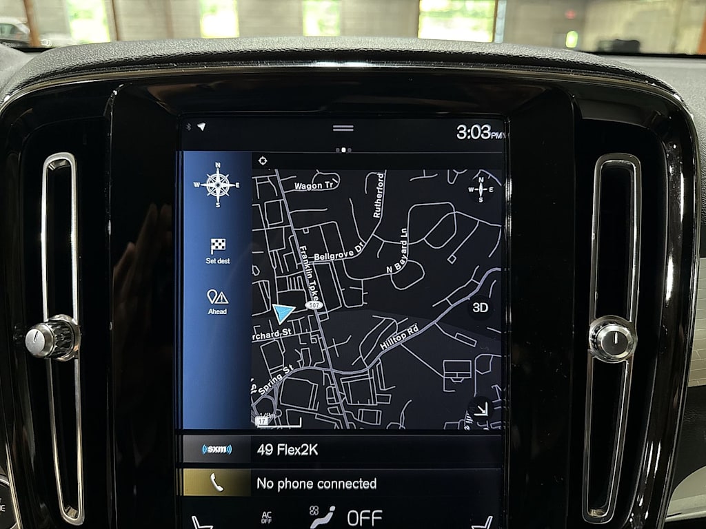 Thumbnail: 2019 Volvo XC40 - 25