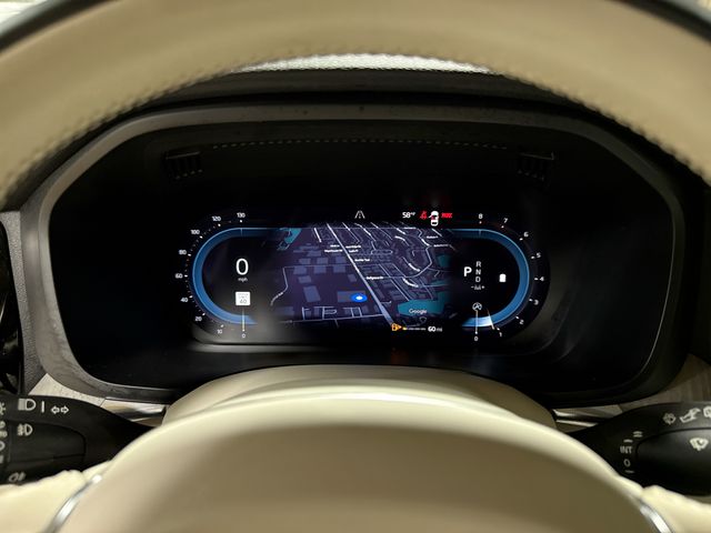 Thumbnail: 2023 Volvo XC60 - 35