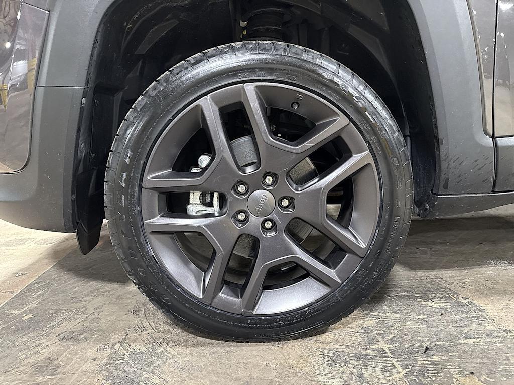 Thumbnail: 2021 Jeep Renegade - 6