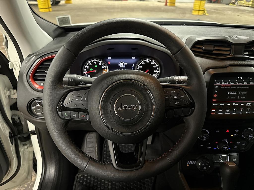 Thumbnail: 2022 Jeep Renegade - 2