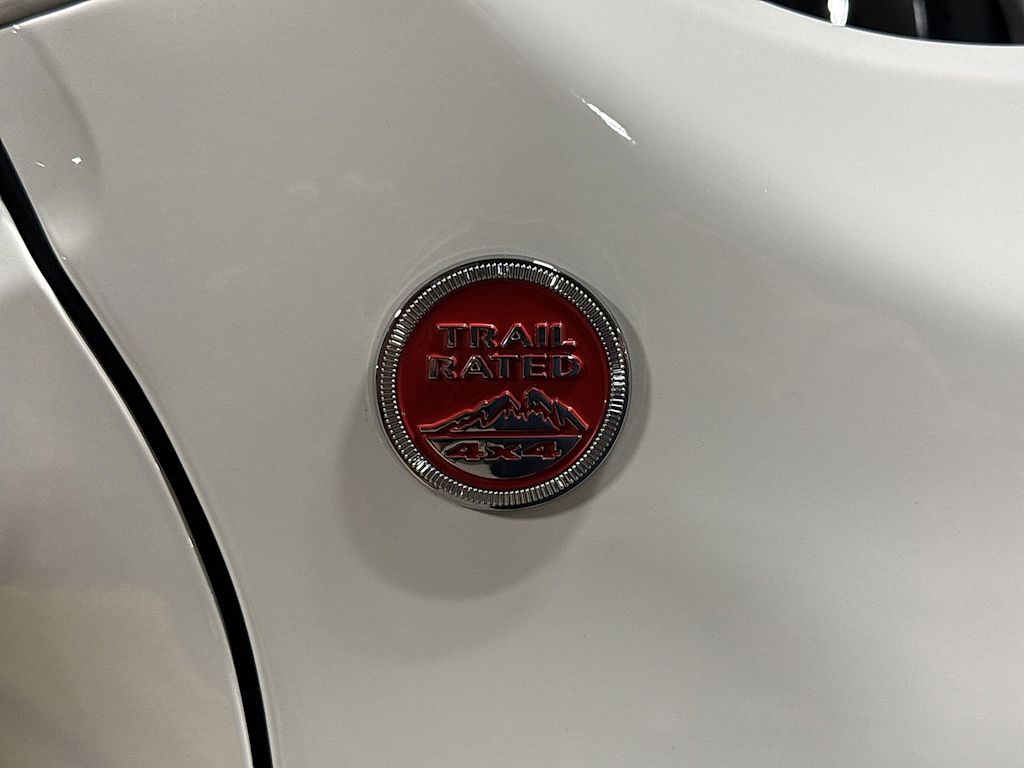 Thumbnail: 2022 Jeep Renegade - 31