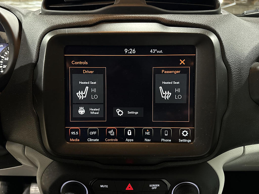 Thumbnail: 2021 Jeep Renegade - 35