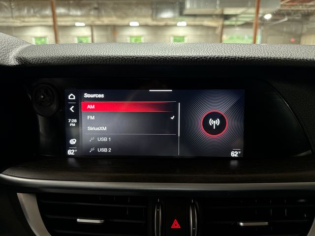 Thumbnail: 2020 Alfa Romeo Stelvio - 12