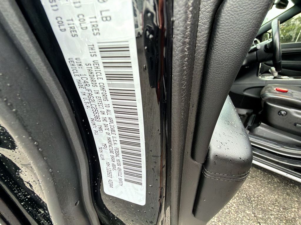 Thumbnail: 2020 Jeep Grand Cherokee - 18