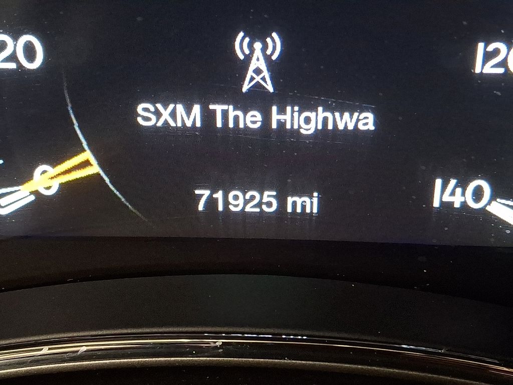 Thumbnail: 2018 Jeep Grand Cherokee - 11