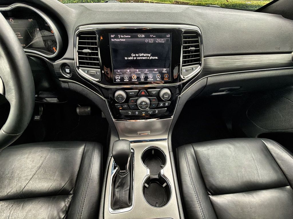 Thumbnail: 2019 Jeep Grand Cherokee - 14