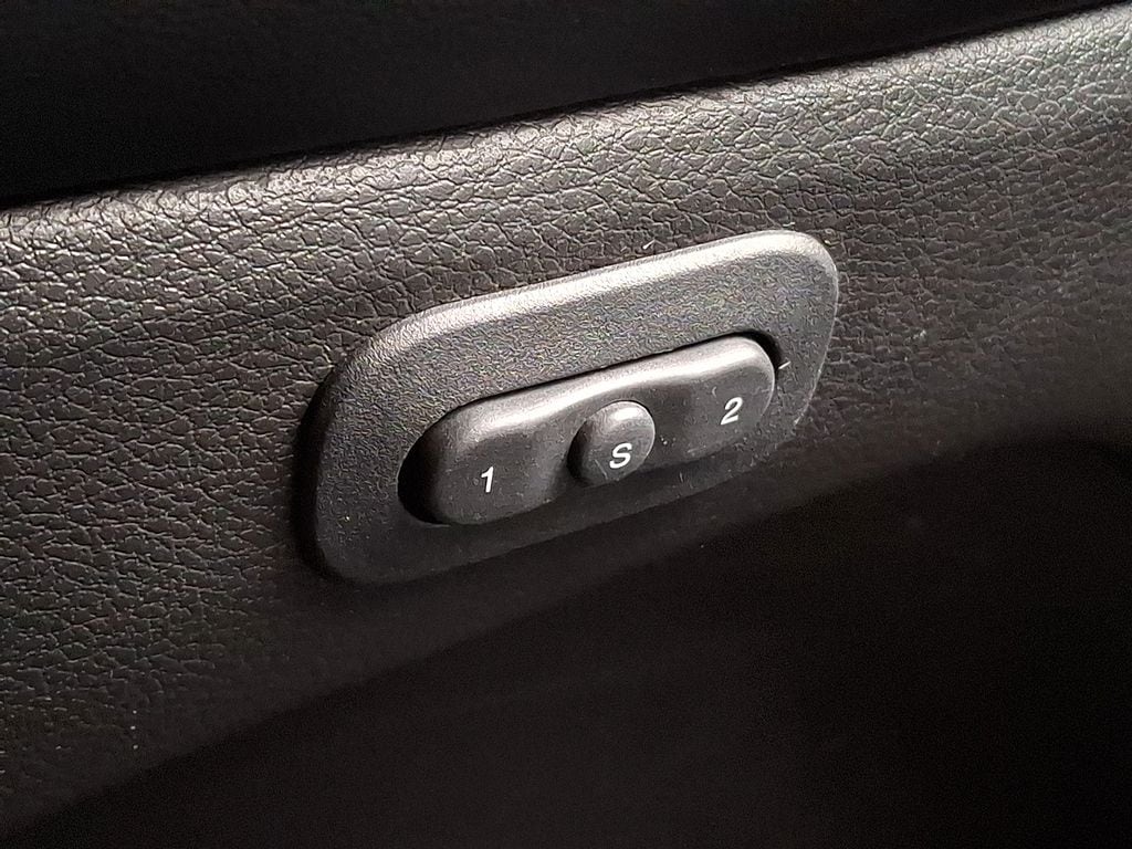 Thumbnail: 2018 Jeep Grand Cherokee - 27