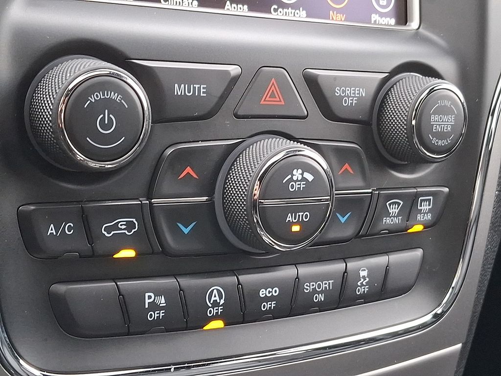 Thumbnail: 2018 Jeep Grand Cherokee - 20