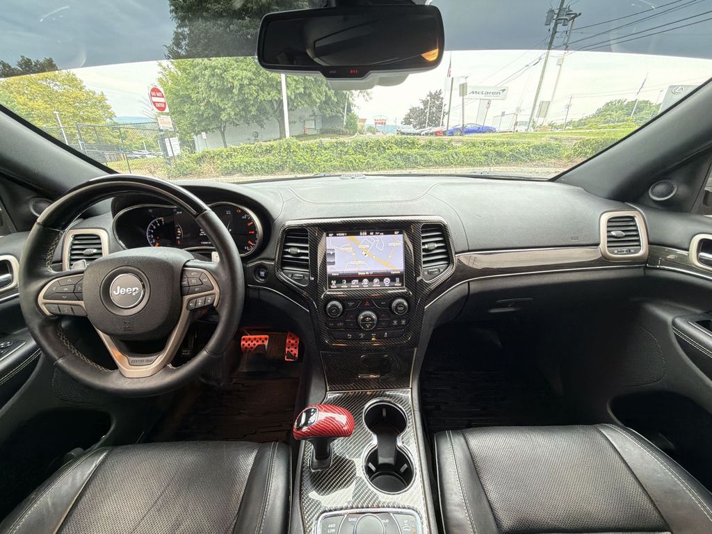 Thumbnail: 2015 Jeep Grand Cherokee - 2