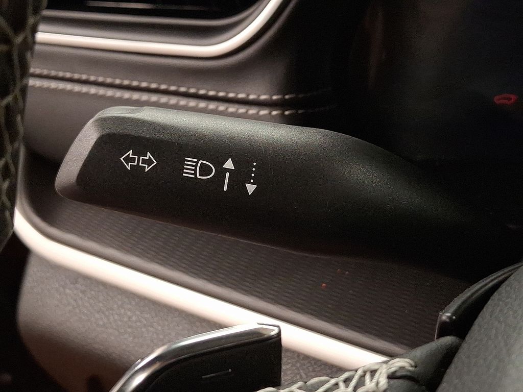 Thumbnail: 2024 Jeep Grand Cherokee - 22