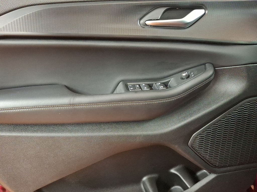 Thumbnail: 2024 Jeep Grand Cherokee - 13