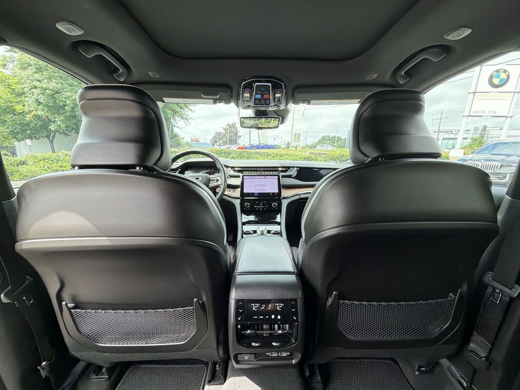 Thumbnail: 2023 Jeep Grand Cherokee - 13