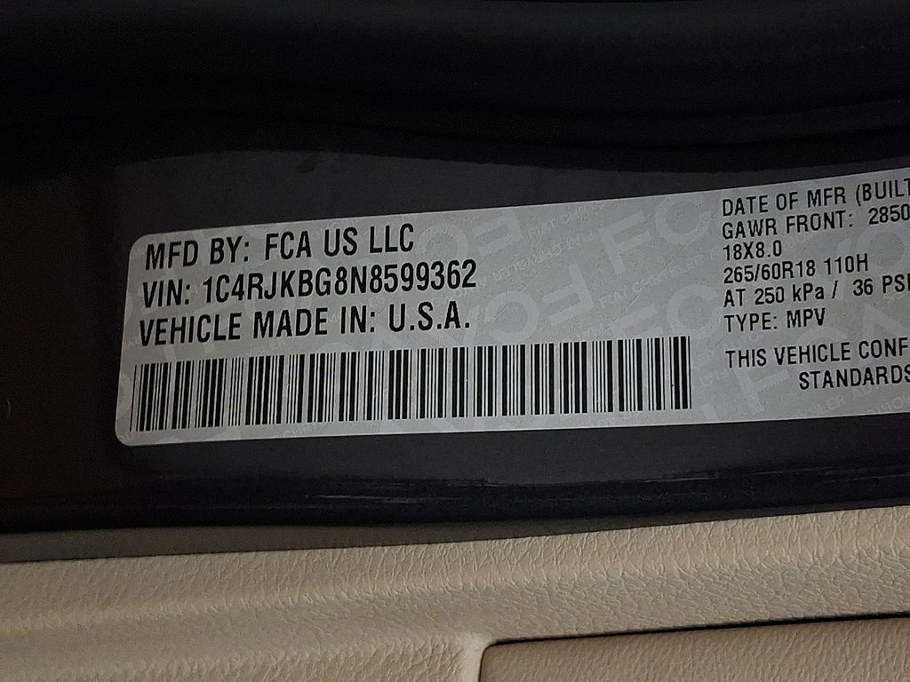 Thumbnail: 2022 Jeep Grand Cherokee L - 12