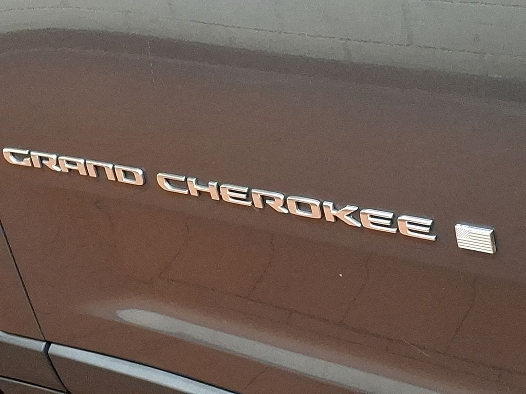 Thumbnail: 2022 Jeep Grand Cherokee L - 4