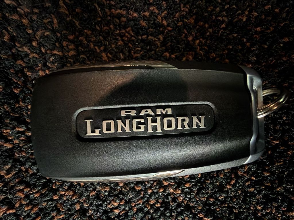 Thumbnail: 2020 RAM 1500 - 29