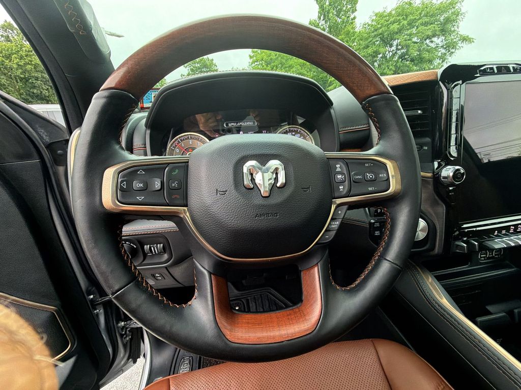 Thumbnail: 2020 RAM 1500 - 10