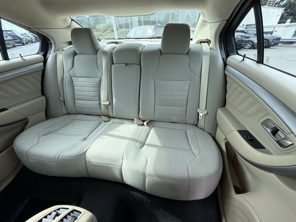 Thumbnail: 2019 Ford Taurus - 28