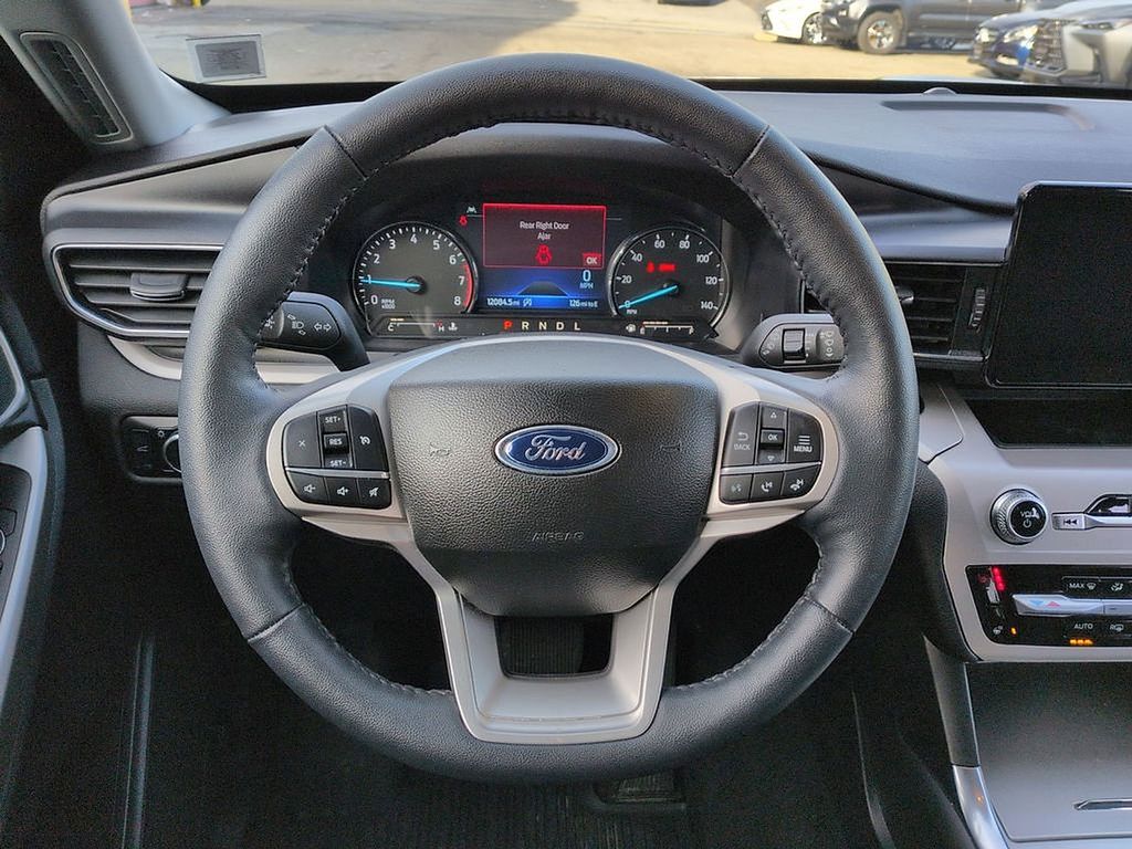 Thumbnail: 2023 Ford Explorer - 14