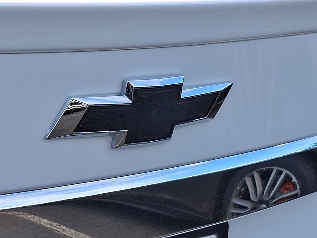 Thumbnail: 2015 Chevrolet Cruze - 28