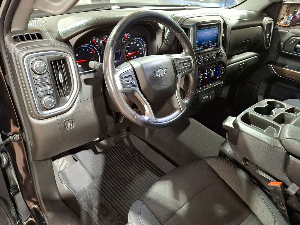 Thumbnail: 2021 Chevrolet Silverado 1500 - 2
