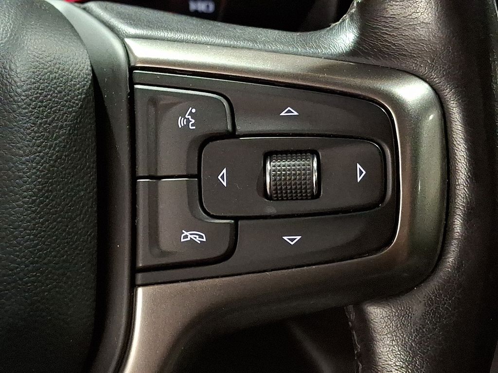 Thumbnail: 2021 Chevrolet Silverado 1500 - 22