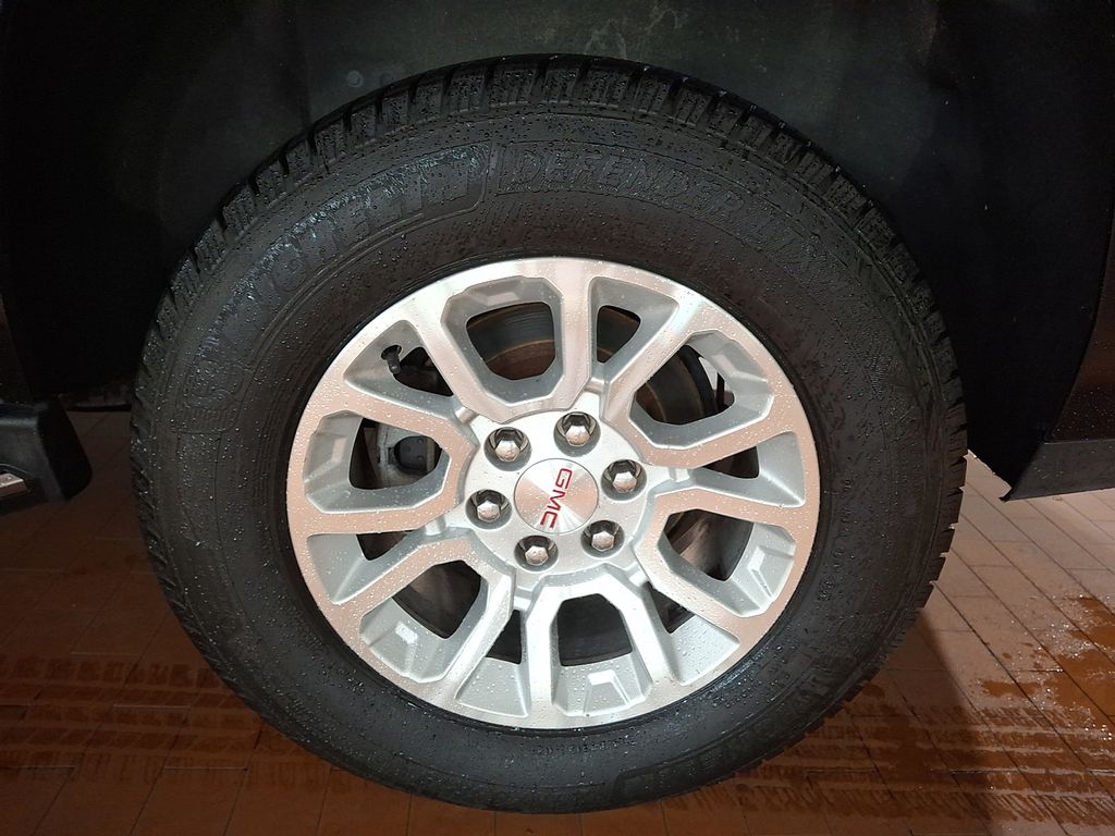 Thumbnail: 2017 GMC Yukon - 6