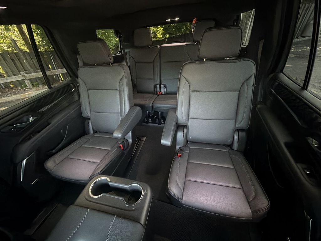 Thumbnail: 2024 GMC Yukon - 27