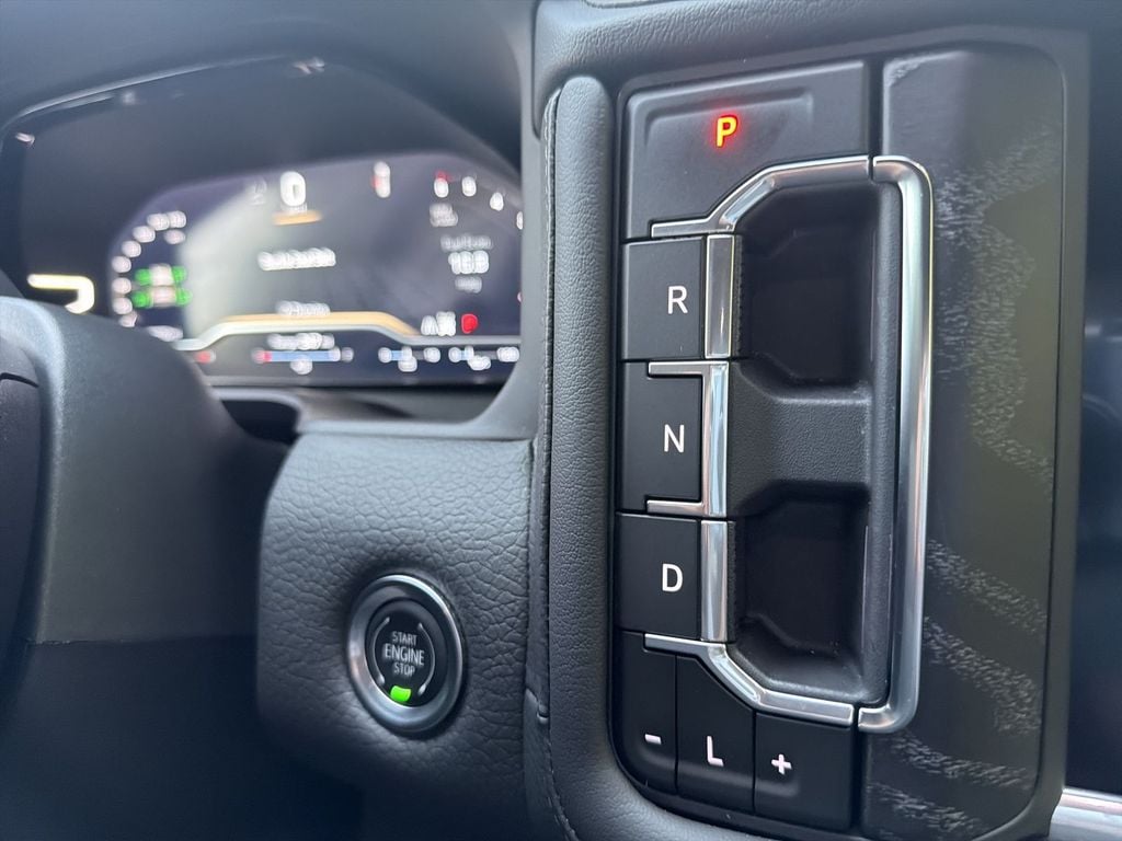 Thumbnail: 2024 GMC Yukon - 14