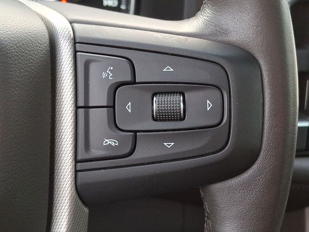 Thumbnail: 2021 GMC Yukon XL - 24
